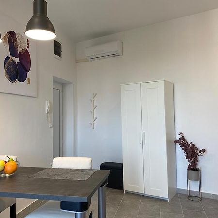City Vibes Apartment Pula Buitenkant foto