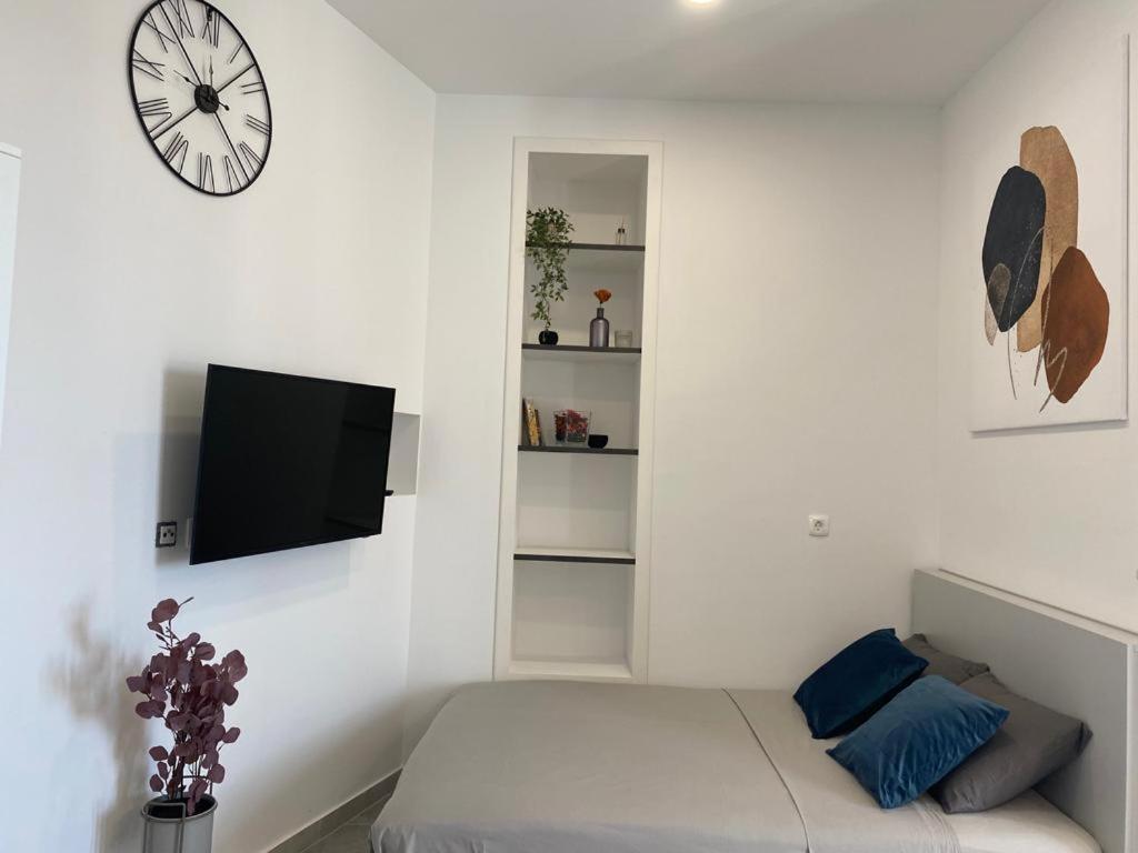 City Vibes Apartment Pula Buitenkant foto