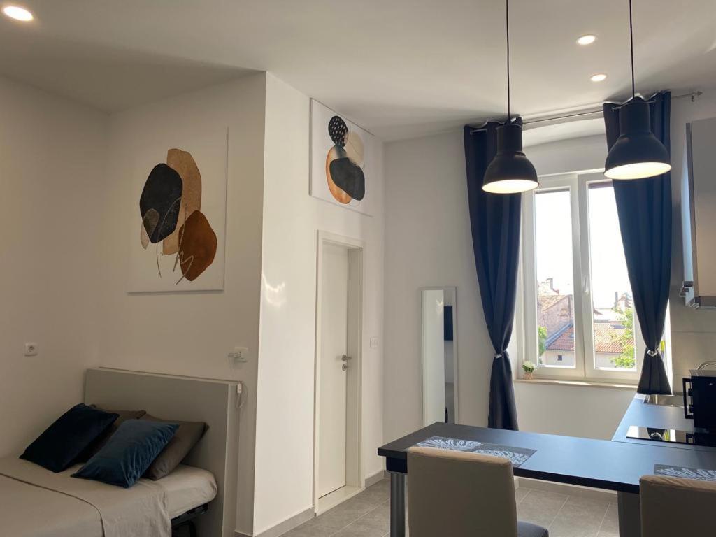 City Vibes Apartment Pula Buitenkant foto