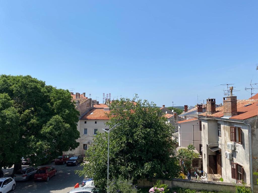 City Vibes Apartment Pula Buitenkant foto