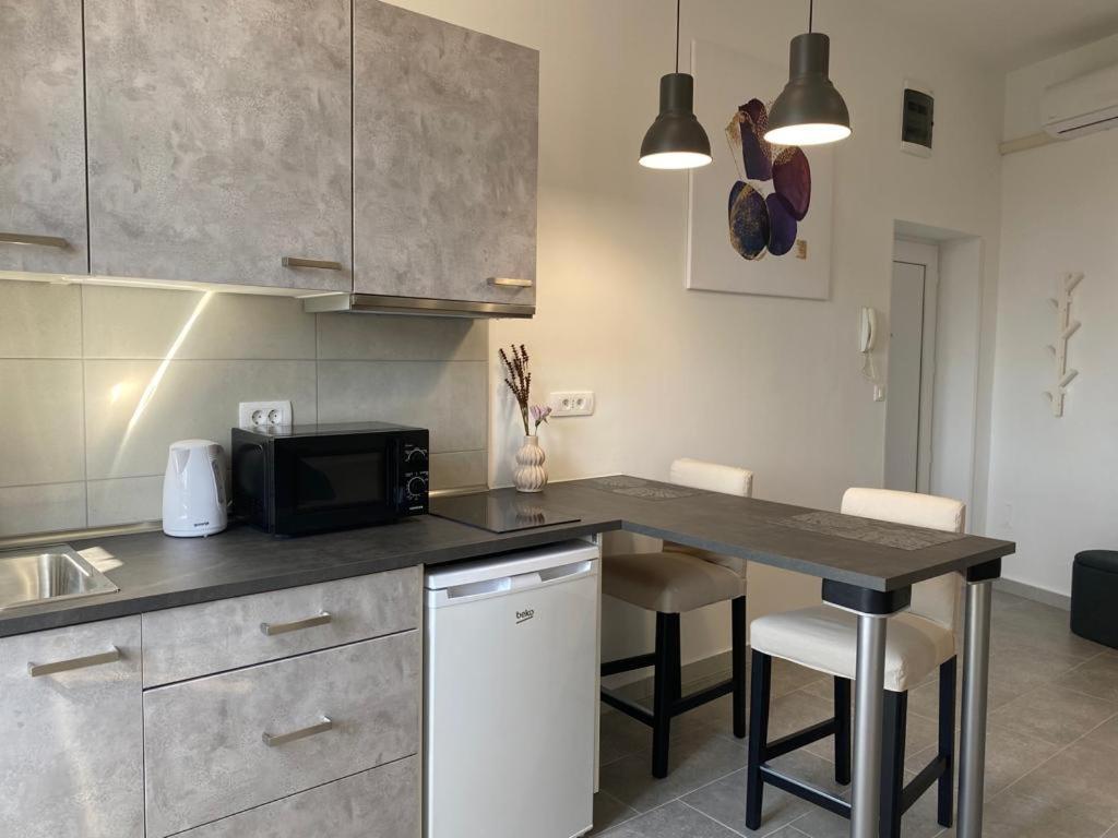 City Vibes Apartment Pula Buitenkant foto