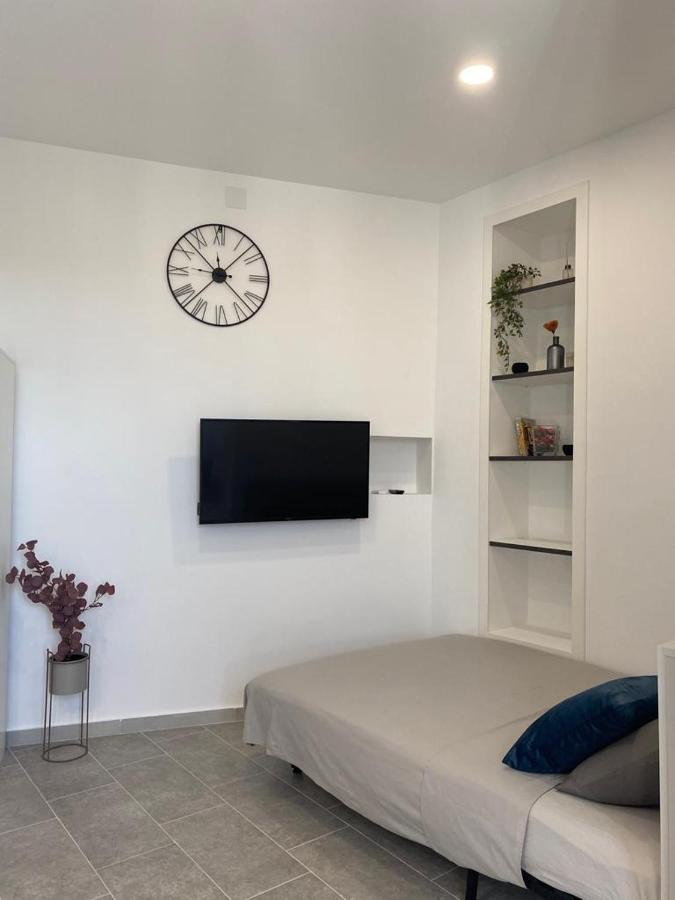 City Vibes Apartment Pula Buitenkant foto